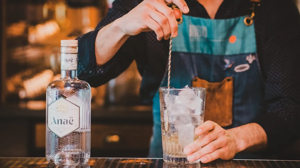 Craft cocktails at Prosper TX bar for date night